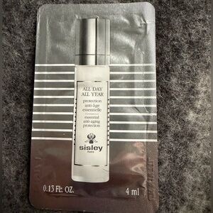 Sisley All Day All Year 4ml Sample